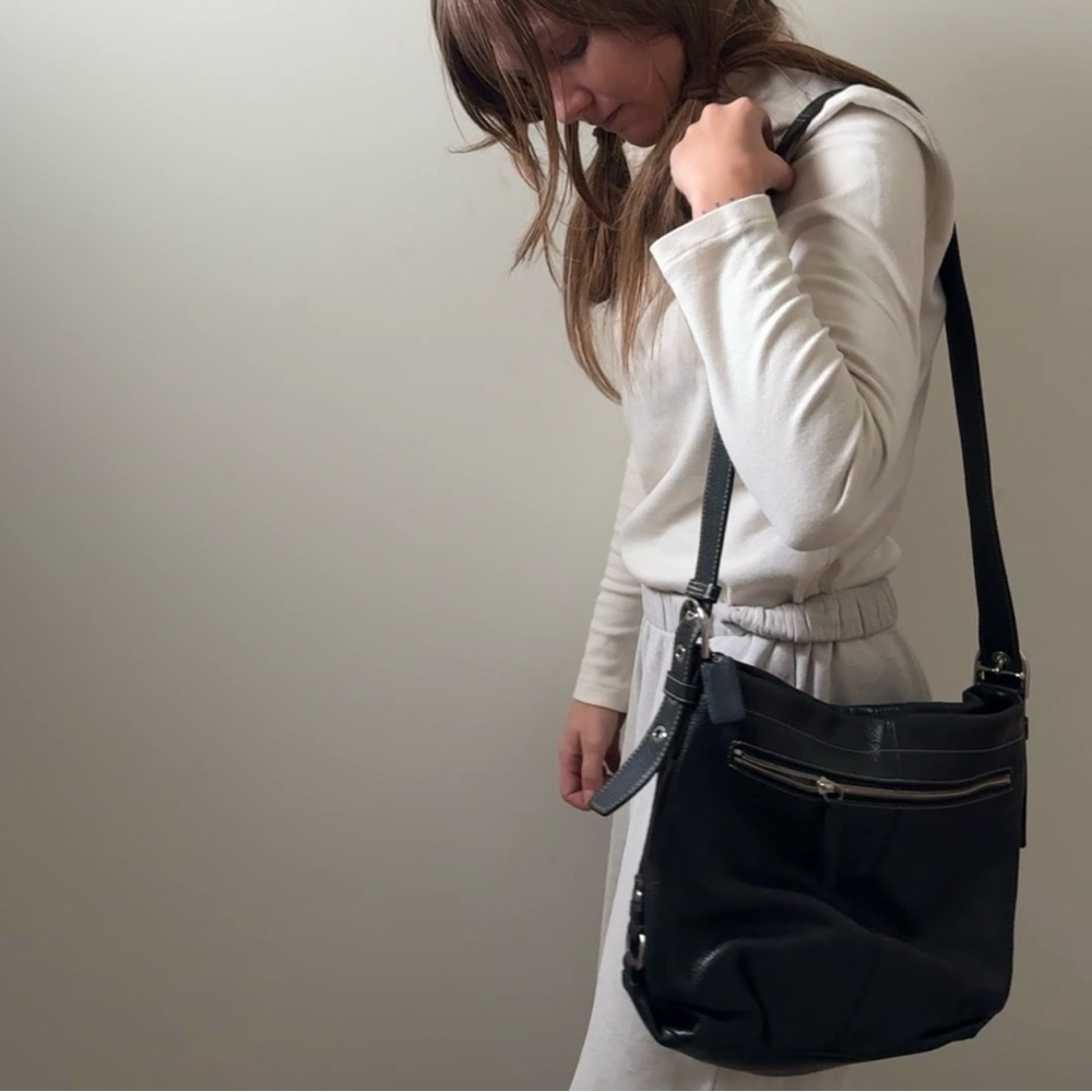 Black Pebbled Leather Hobo
Duffle Shoulder Bag Coach F15064